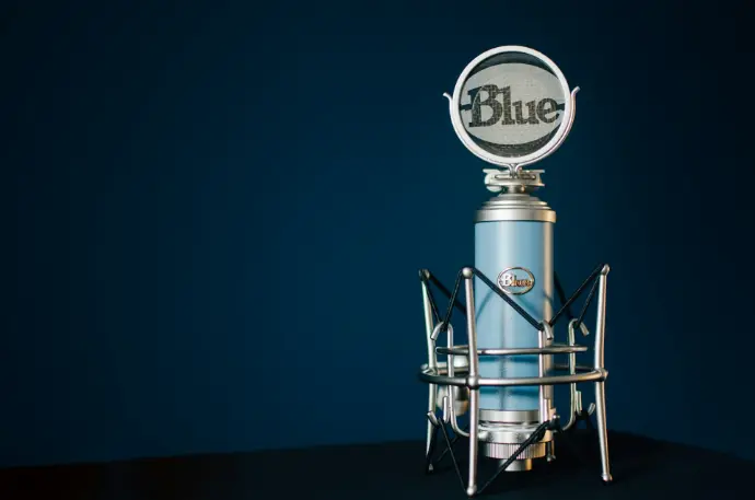 blue and gray Blue condenser microphone